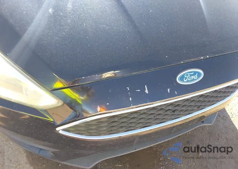 2016 Ford Focus Se z USA, uszkodzony, nr VIN 1FADP3F26GL272638